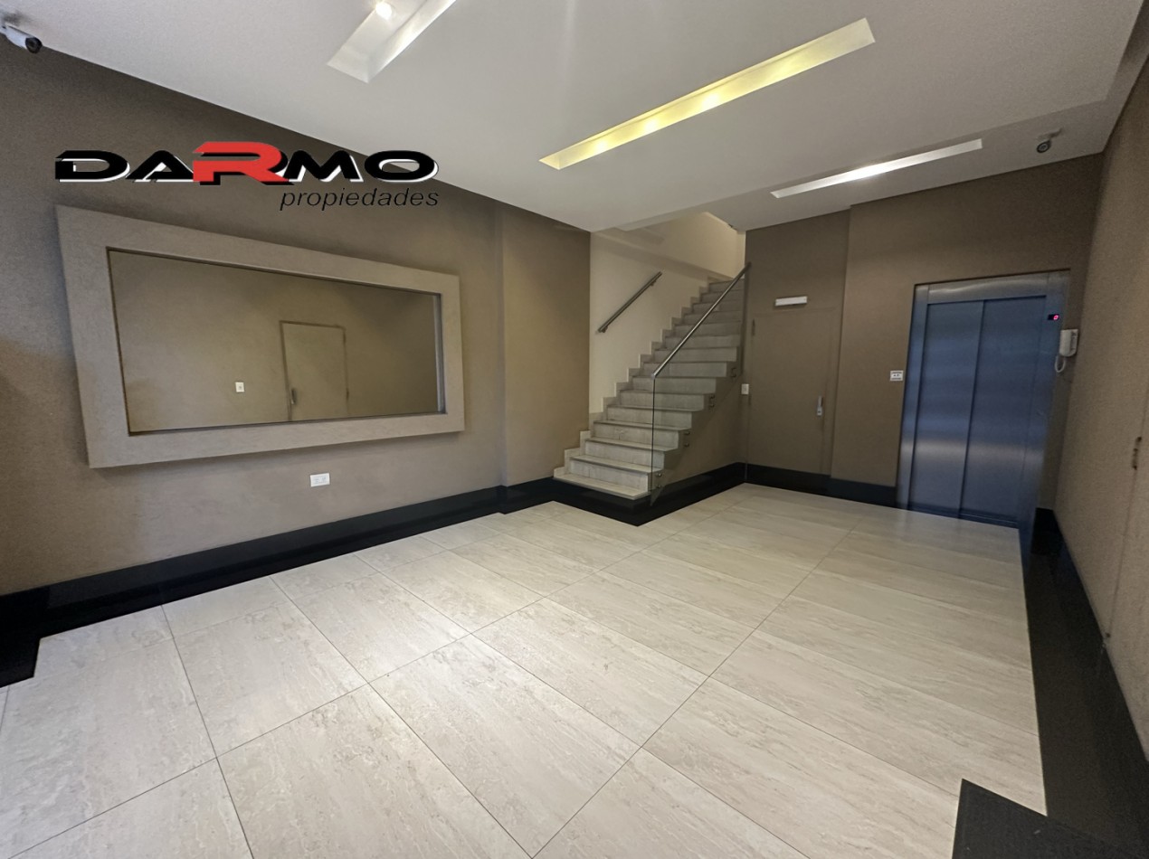 Departamento 2 Ambientes / Semipiso en Almagro - Balcon y Muy Luminoso - Apto Credito