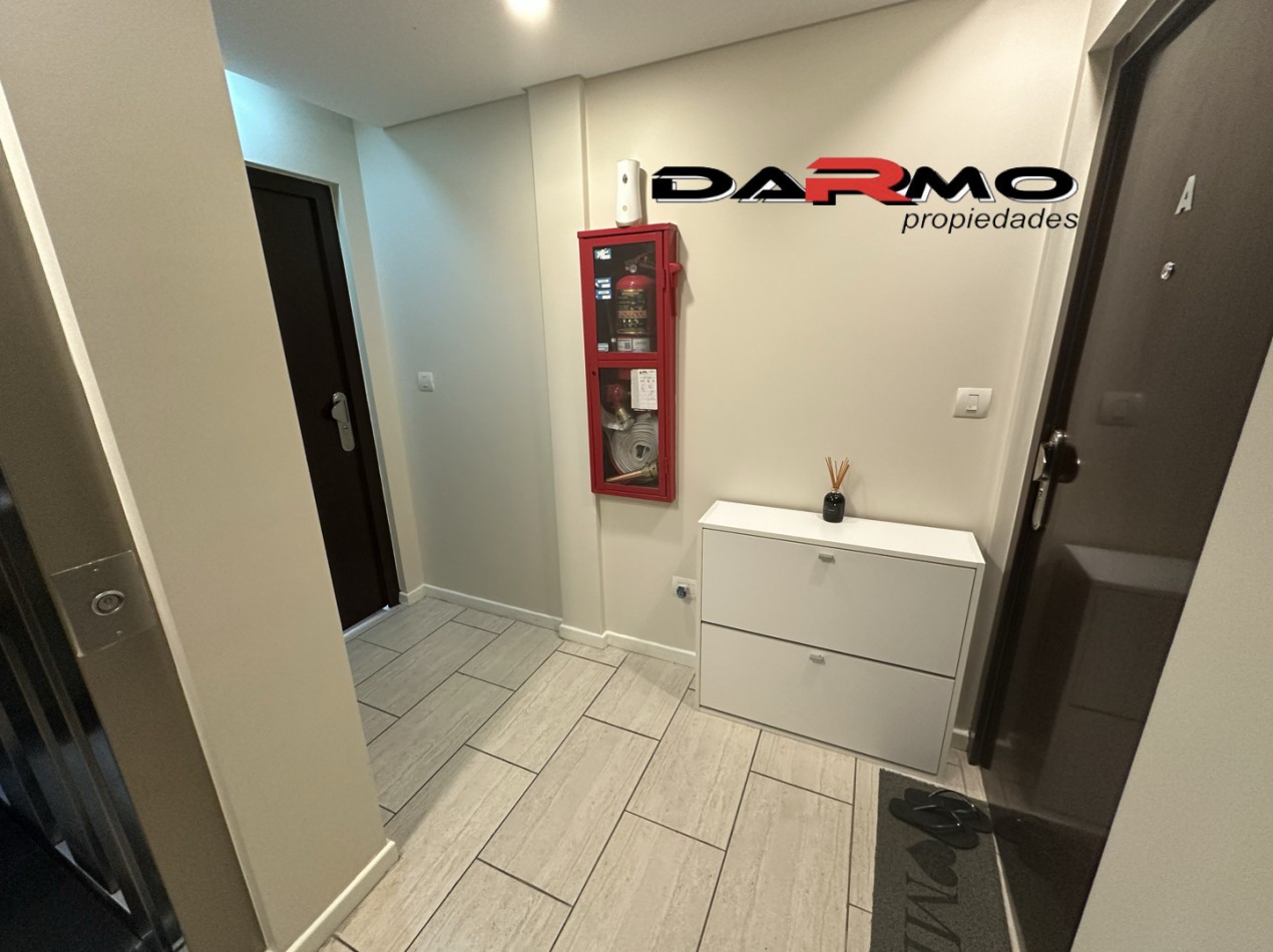 Departamento 2 Ambientes / Semipiso en Almagro - Balcon y Muy Luminoso - Apto Credito