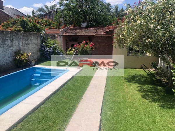 CASA 4 AMBIENTES CON GARAJE EN VILLA LUGANO