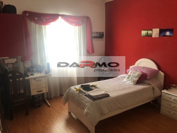 CASA 4 AMBIENTES CON GARAJE EN VILLA LUGANO