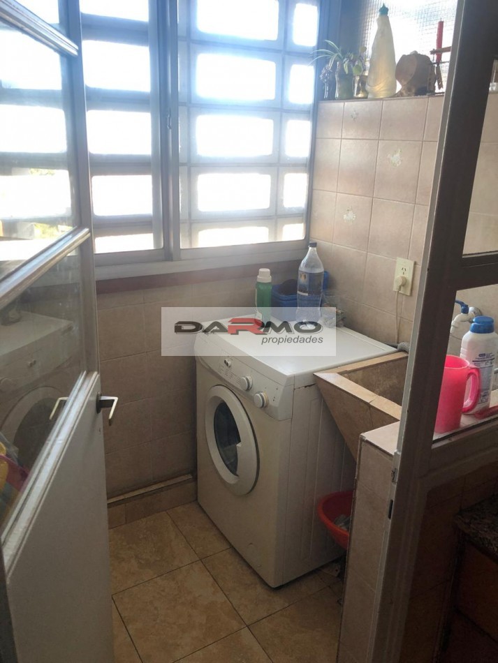 ALQUILER EXCELENTE DEPARTAMENTO 3 AMB CON BALCON Y ESPACIO DE COCHERA EN BARRIO GRAL PAZ - VILLA CELINA