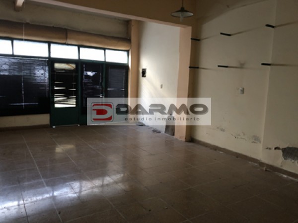 REAL OPORTUNIDAD EN BALVANERA  AMPLIO LOCAL  DIAFANO DE 180 M2  APROX IDEAL SUPERMERCADO, ETC