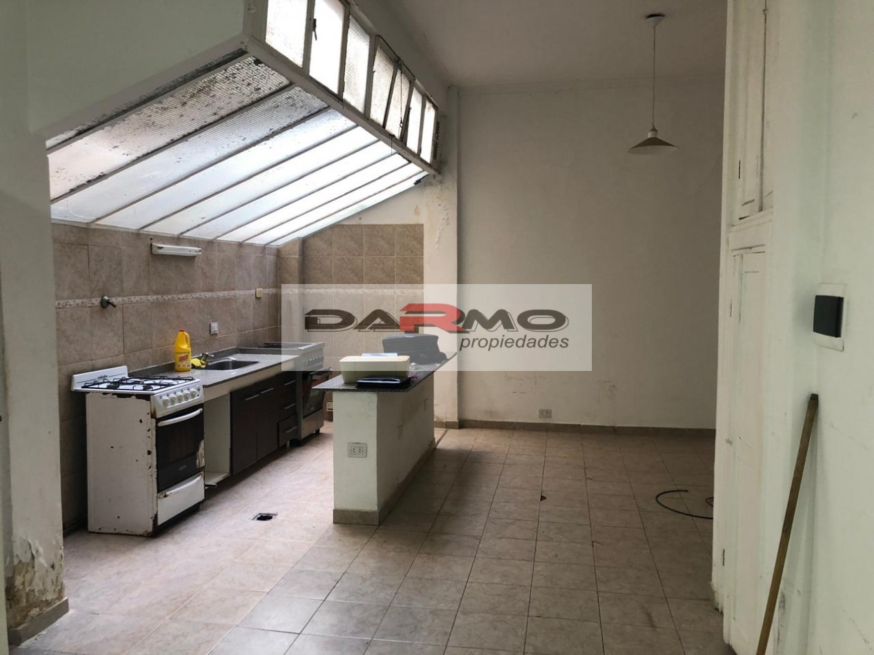 ALQUILER DEPARTAMENTO 3 AMB USO COMERCIAL BARRIO ONCE - LAVALLE Y PASO A METROS DE AV PUEYRREDON
