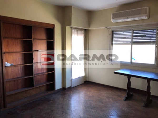 DEPARTAMENTO SEMIPISO 4 AMBIENTES BARRIO GRAL PAZ - VILLA CELINA