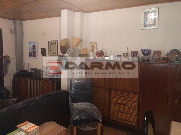 PH EN VENTA 3 AMBIENTES EN PLANTA BAJA CON PATIO BARRIO PARQUE AVELLANEDA - VENTA URGENTE