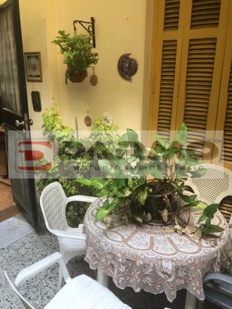 PH EN VENTA 3 AMBIENTES EN PLANTA BAJA CON PATIO BARRIO PARQUE AVELLANEDA - VENTA URGENTE
