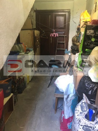 PH EN VENTA 3 AMBIENTES EN PLANTA BAJA CON PATIO BARRIO PARQUE AVELLANEDA - VENTA URGENTE