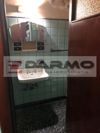 CASA IDEAL 2 FAMILIAS DE 3 AMBIENTES CADA UNA ZONA VILLA LUGANO