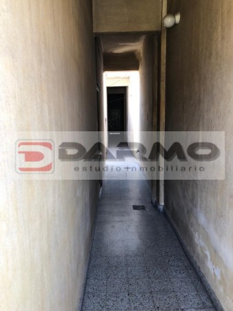 CASA IDEAL 2 FAMILIAS DE 3 AMBIENTES CADA UNA ZONA VILLA LUGANO