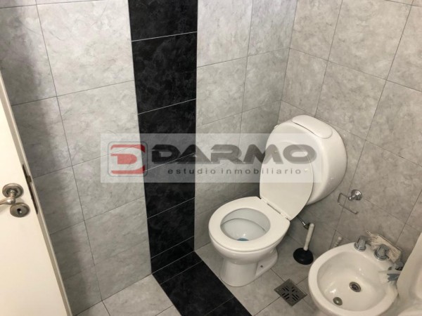 EXCELENTE PH 2 AMBIENTES EN ALQUILER TIPO DUPLEX CON PATIO
