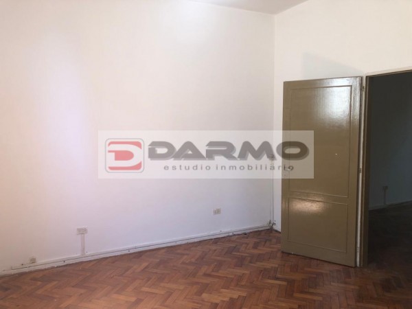 DEPARTAMENTO 4 AMBIENTES EN ALQUILER PARQUE PATRICIOS