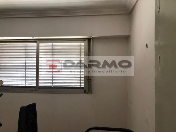 CASA DE 3 AMBIENTES EN ALQUILER CON GALPON IDEAL TALLER DE COSTURA, TALLER MECANICO EN VALENTIN ALSINA - LANUS