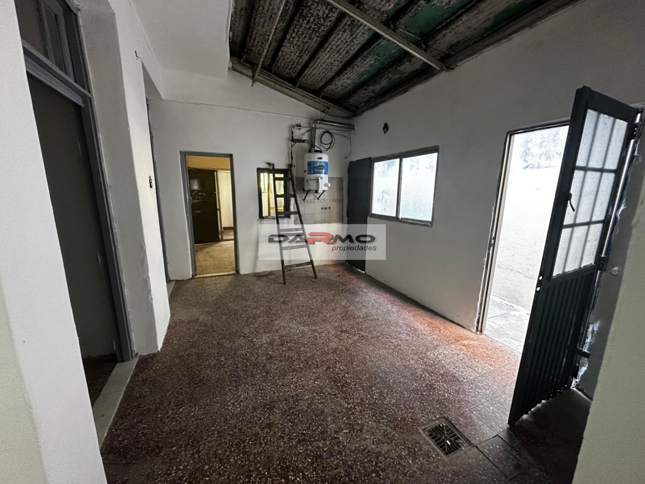 ALQUILER PH 5 AMBIENTES CON GRAN PARQUE - USO COMERCIAL - VILLA LUGANO