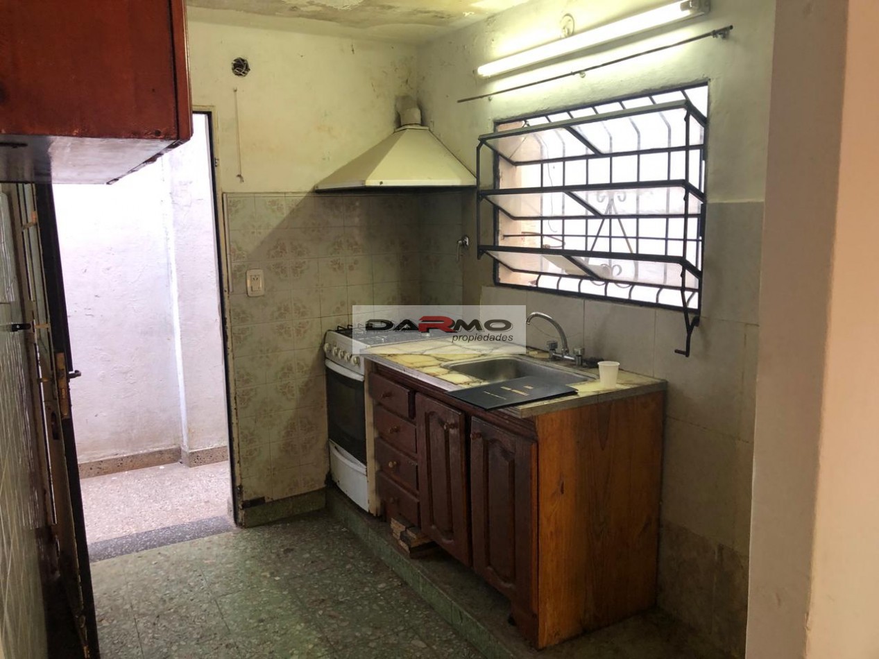 ALQUILER CASA 3 AMBIENTES CON TERRAZA EN VILLA LUGANO