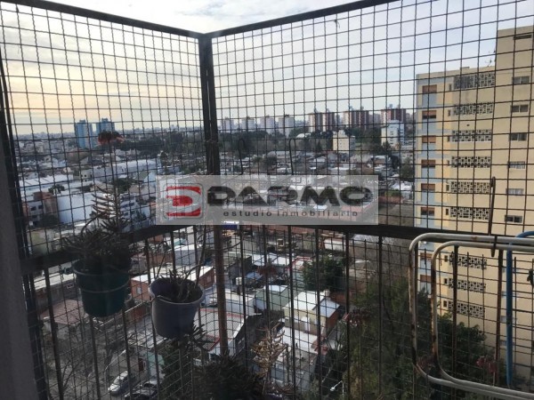 VENTA BARRIO AUTOPISTA EXCELENTE 4 AMB BALCON (TAPIALES)