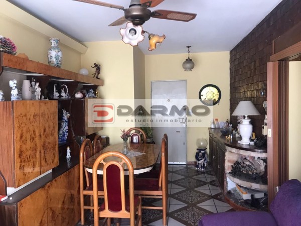 VENTA BARRIO AUTOPISTA EXCELENTE 4 AMB BALCON (TAPIALES)