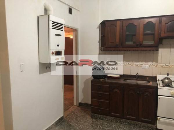 DEPARTAMENTO EN PLANTA BAJA DE 3 AMBIENTES CON GRAN PATIO CON JARDIN - VILLA LUGANO