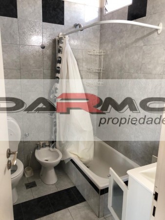 EXCELENTE PH 2 AMBIENTES EN ALQUILER TIPO DUPLEX CON PATIO  EN VILLA LUGANO
