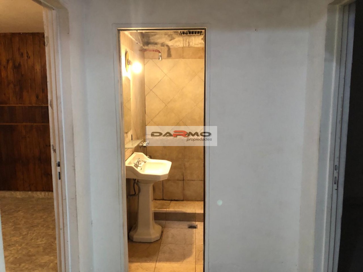 ALQUILER CASA 3 AMBIENTES CON TERRAZA EN VILLA LUGANO