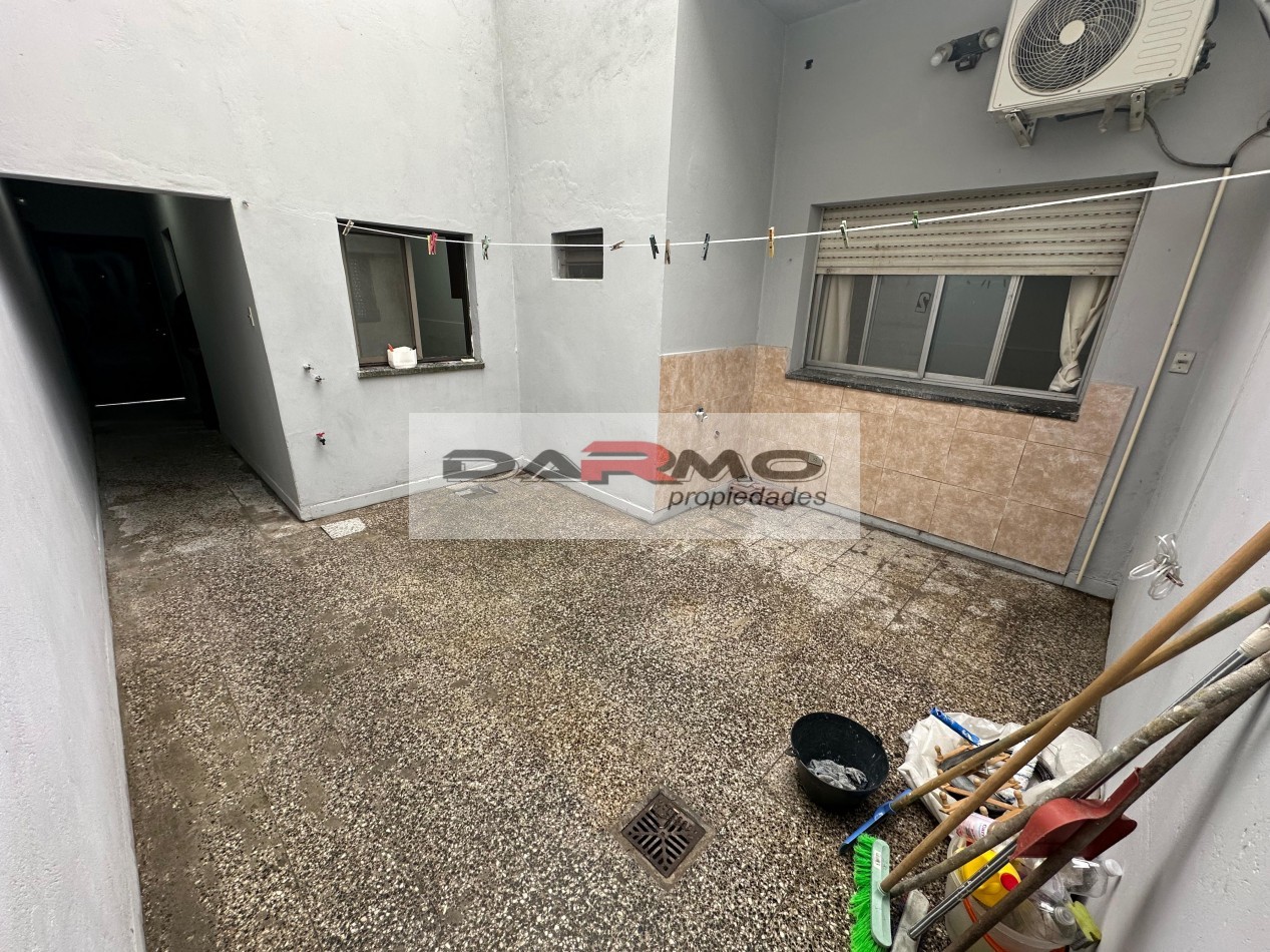 PH 3 Amplios Ambientes en alquiler Al Frente con Patio Todo en Planta Baja - Villa Lugano