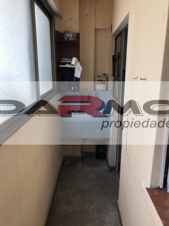 ALQUILER DPTO 2 AMB AL FRENTE C/BALCON EN FLORESTA