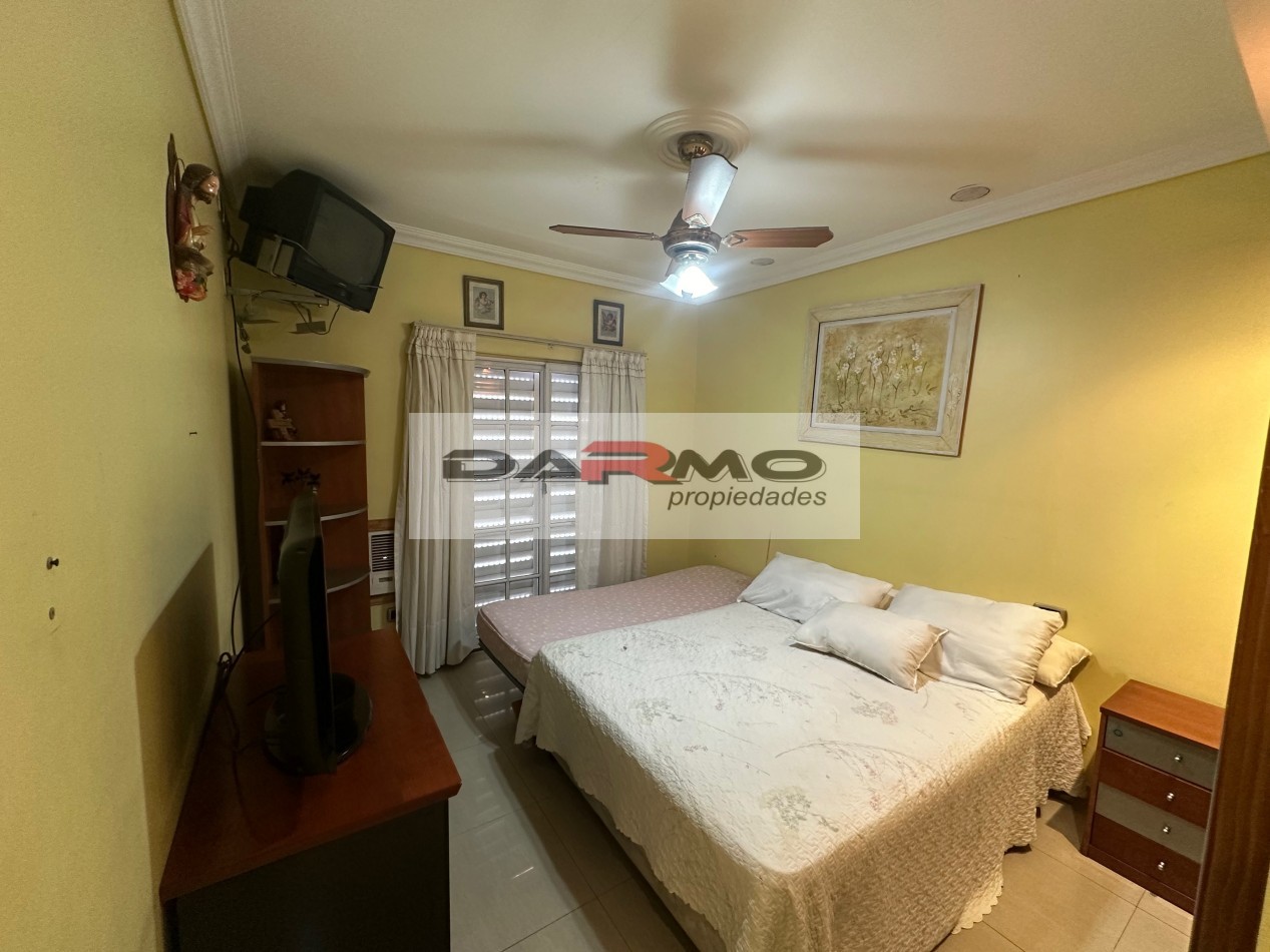EXCELENTE CASA 9 AMBIENTES IDEAL USO VIVIENDA, COMERCIAL O PROFESIONAL, CLINICA MEDICA, 670 M2 - VILLA LUGANO
