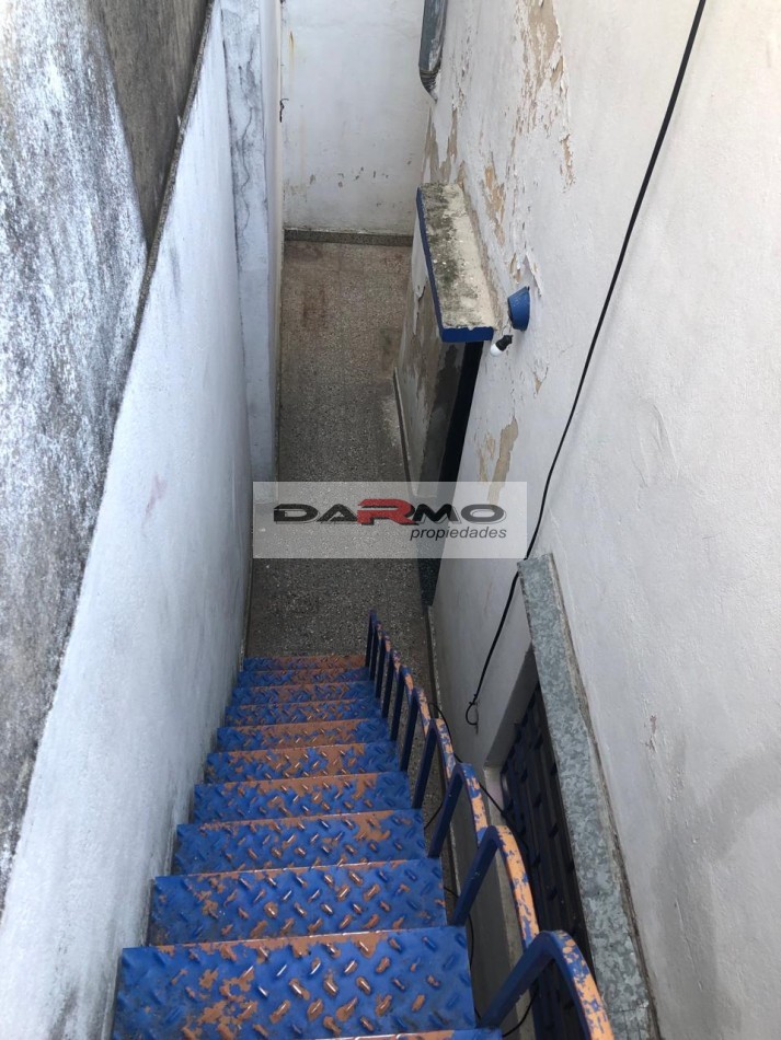 ALQUILER CASA 3 AMBIENTES CON TERRAZA EN VILLA LUGANO