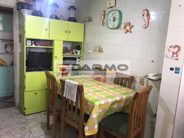 VENTA BARRIO AUTOPISTA EXCELENTE 4 AMB BALCON (TAPIALES)