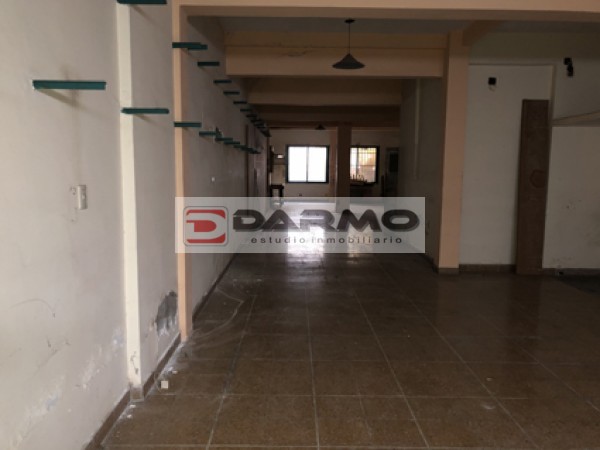 REAL OPORTUNIDAD EN BALVANERA  AMPLIO LOCAL  DIAFANO DE 180 M2  APROX IDEAL SUPERMERCADO, ETC