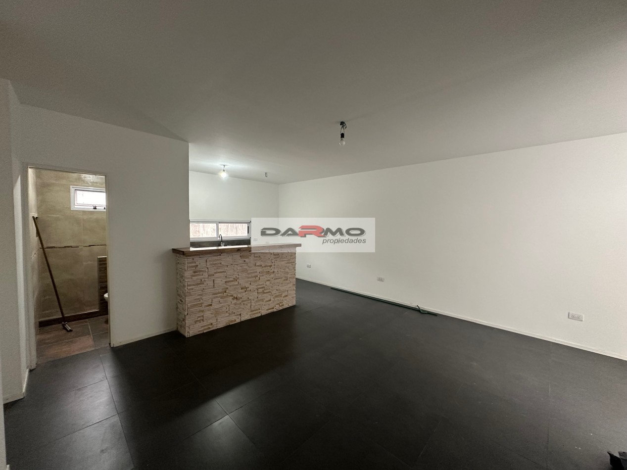 DEPARTAMENTO EN ALQUILER 3 AMB CON PATIO A ESTRENAR EN PLENO CENTRO COMERCIAL CHILAVERT, VILLA LUGANO