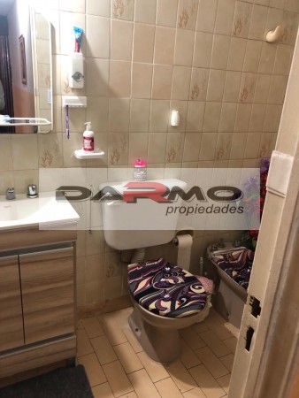 EXCELENTE DEPARTAMENTO 3 AMBIENTES CON AMPLIO PATIO EN PLANTA BAJA, SOBRE BOULEVAR RIESTRA - VILLA LUGANO