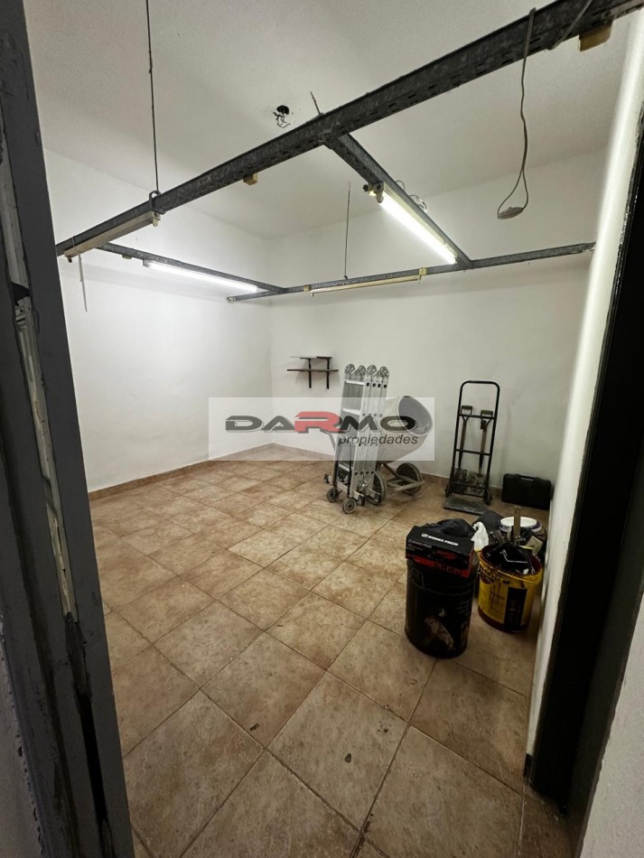 ALQUILER PH 5 AMBIENTES CON GRAN PARQUE - USO COMERCIAL - VILLA LUGANO