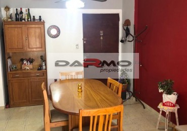 EXCELENTE DEPARTAMENTO 3 AMBIENTES CON AMPLIO PATIO EN PLANTA BAJA, SOBRE BOULEVAR RIESTRA - VILLA LUGANO